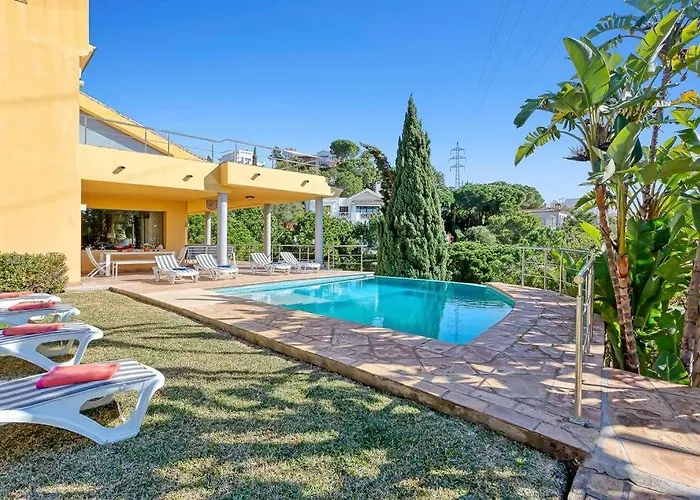 Luxury Villa With Spectaculair Views By Varenso Holidays