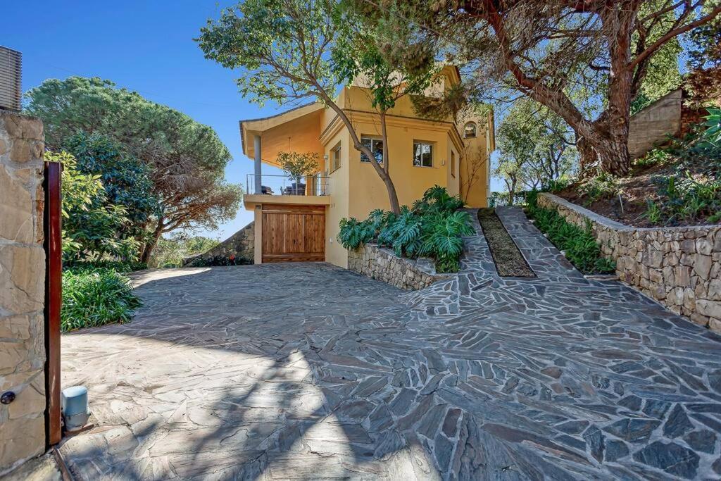 Luxury With Spectaculair Views By Varenso Holidays Apartment