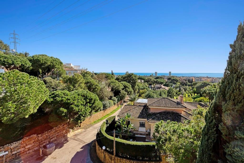 Luxury With Spectaculair Views By Varenso Holidays Apartment *