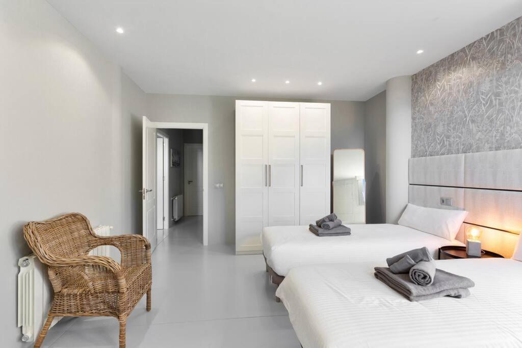 Luxury With Spectaculair Views By Varenso Holidays *