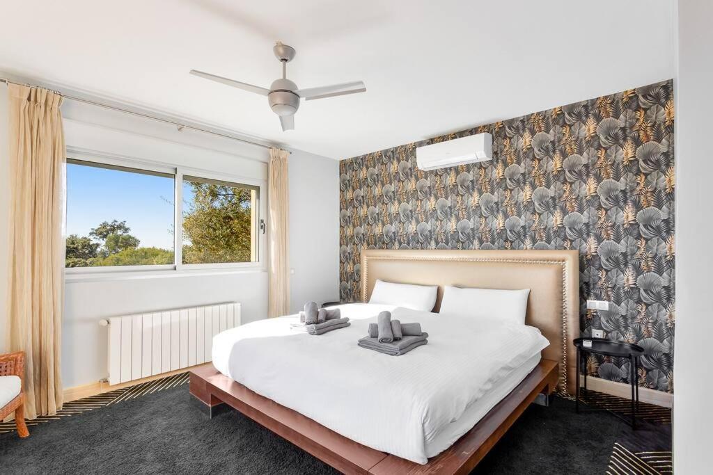 Luxury With Spectaculair Views By Varenso Holidays Apartment *